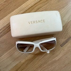 Vintage Versace MOD 4044-B Sunglasses